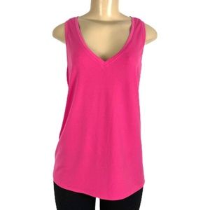 Express pink fuchsia v-neck tank top size M